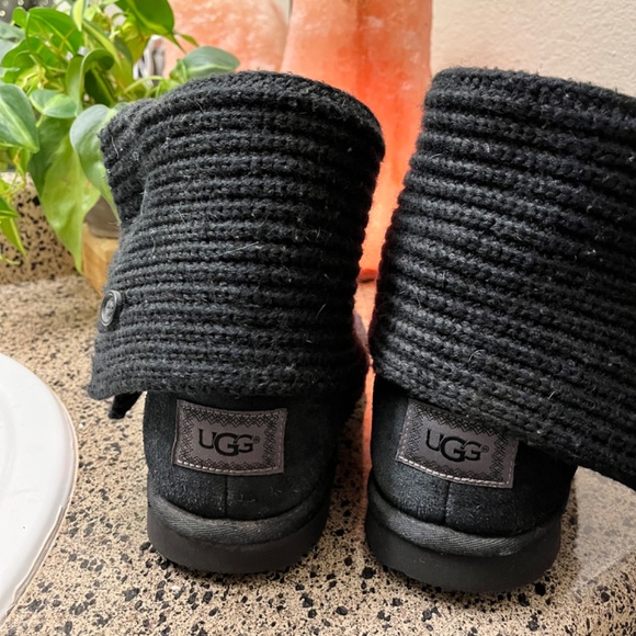 UGG Classic Cardy Button Detailed Knit Boots - Picture 2 of 3